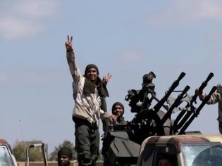 Φωτογραφία για Λιβύη: O Σάρατζ ζητά τη βοήθεια πέντε χωρών για να απωθήσει τον Χαφτάρ
