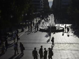Φωτογραφία για ΟΟΣΑ: Οι Έλληνες ζουν περισσότερο από τους άλλους Ευρωπαίους