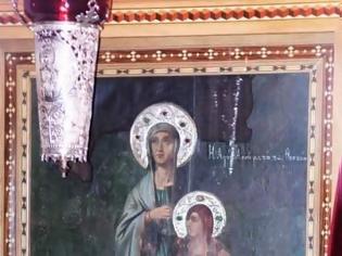 Φωτογραφία για Η καταστροφή της Σμύρνης και η θαυματουργή εικόνα της Αγίας Άννας