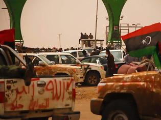 Φωτογραφία για Guardian: 2.000 Σύροι μαχητές μεταφέρονται στη Λιβύη μέσω Τουρκίας