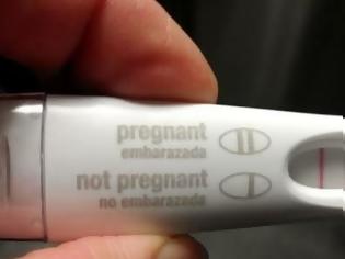 Φωτογραφία για Υποχρέωσαν νεαρή να κάνει τεστ εγκυμοσύνης πριν μπει σε αεροπλάνο