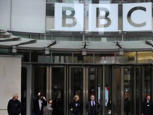 Φωτογραφία για Το BBC ανακοινώνει την κατάργηση 450 θέσεων συντακτών