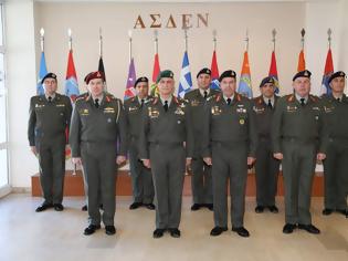 Φωτογραφία για Επίσκεψη Αρχηγού Γενικού Επιτελείου Στρατού στο Στρατηγείο της ΑΣΔΕΝ