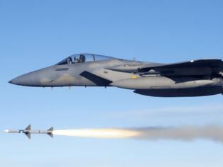 Φωτογραφία για Ευκαιρία για την Πολεμική Αεροπορία: Εκατοντάδες αμερικανικά F-15, F-16 και B-1 θα αποσυρθούν