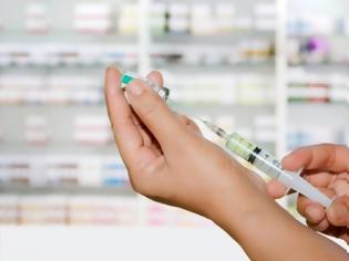 Φωτογραφία για “Επικίνδυνοι οι εμβολιασμοί στα φαρμακεία χωρίς ιατρική επίβλεψη” – Επιμένουν οι γιατροί
