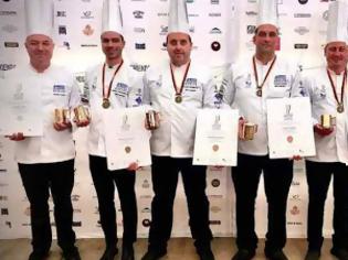 Φωτογραφία για Χάλκινο μετάλλιο για τους σεφ της Β. Ελλάδας στους Ολυμπιακούς Αγώνες Μαγειρικής