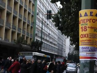 Φωτογραφία για Χωρίς συγκοινωνίες την Τρίτη η Αθήνα - «Παραλύει» και το Δημόσιο ενάντια στο ασφαλιστικό νομοσχέδιο
