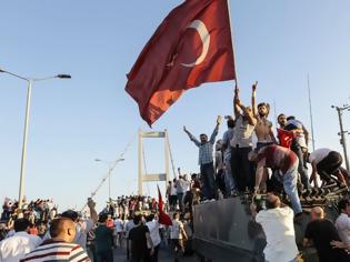 Φωτογραφία για Tουρκία: Αμερικανικό think tank «βλέπει» νέο πραξικόπημα κατά Ερντογάν