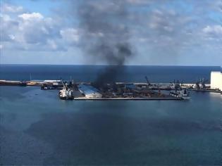 Φωτογραφία για Λιβύη: Η εκλεγμένη κυβέρνηση αρνήθηκε τον βομβαρδισμό τουρκικού πλοίου στην Τρίπολη