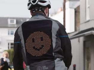 Φωτογραφία για Ένα γιλέκο από... emoji παρέχει μεγαλύτερη ασφάλεια στους ποδηλατιστές