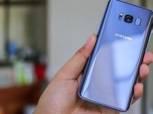 Φωτογραφία για Samsung: Πώς «τρόμαξε» τους κατόχους Galaxy με ένα μυστήριο μήνυμα