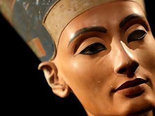 Φωτογραφία για Ο τάφος του Τουταγχαμών: Ίσως βρέθηκε η Νεφερτίτη