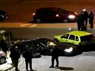 Φωτογραφία για Γλυφάδα: Ελεύθερος αφέθηκε ο 40χρονος οδηγός της Corvette