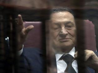 Φωτογραφία για Αίγυπτος: Στην εντατική ο έκπτωτος πρόεδρος Χόσνι Μουμπάρακ