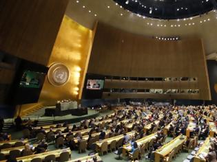 Φωτογραφία για ΟΗΕ επιβεβαιώνει ότι οι ειρηνευτικές συνομιλίες θα ξεκινήσουν - Θα απέχουν Σάρατζ και Χαφτάρ
