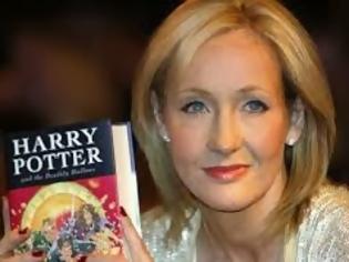 Φωτογραφία για Η Συγγραφέας του “Harry Potter”, J K Rowling παραδέχεται ότι ποτέ ξανά δε θα φτάσει την επιτυχία που γνώρισε