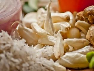 Φωτογραφία για Πώς ο κορονοϊός απειλεί με εξαφάνιση το σκόρδο και το τζίντζερ