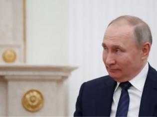 Φωτογραφία για Ο Πούτιν επιθεώρησε τη ρωσική Ντίσνεϊλαντ