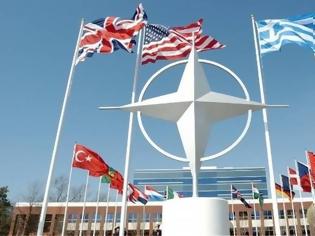 Φωτογραφία για Πόλεμος Συρίας-Τουρκίας: Το ΝΑΤΟ δεν συζητά προς το παρόν επίκληση του άρθρου 5 περί συλλογικής άμυνας