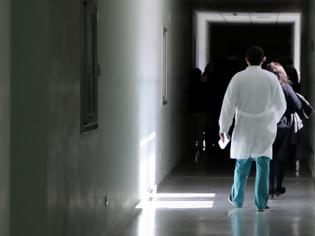 Φωτογραφία για Κορωνοϊός: Καταργείται το επισκεπτήριο σε συγκεκριμένες ομάδες ασθενών σε νοσοκομεία