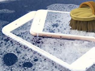 Φωτογραφία για 4 τρόποι να καθαρίσεις το κινητό σου, με ό,τι έχεις σπίτι