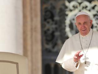 Φωτογραφία για Πάπας Φραγκίσκος: Μέσω διαδικτύου η γενική ακρόαση και οι ευλογίες του