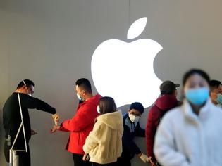 Φωτογραφία για Οι πωλήσεις iPhone κατέρρευσαν κατά 60% στην Κίνα τον Φεβρουάριο λόγω του κοροναϊού