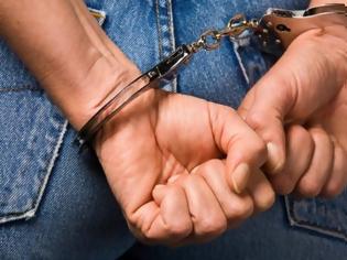 Φωτογραφία για Συνελήφθη επ’ αυτοφώρω 44χρονος ημεδαπός για κλοπές και κατοχή ναρκωτικών στη Ρόδο