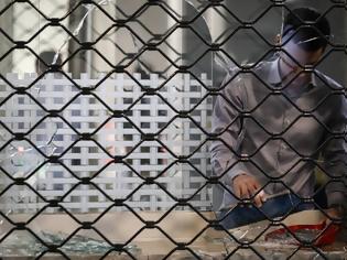 Φωτογραφία για Το υποχρεωτικό κλείσιμο των καταστημάτων ζητούν οι έμποροι της Αθήνας