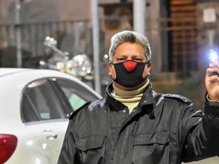 Φωτογραφία για Ιταλία: Μάσκες προστασίας από ύφασμα… γραβάτας