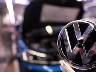 Φωτογραφία για Μπόνους 5.000 ευρώ δίνει η Volkswagen στους υπαλλήλους της