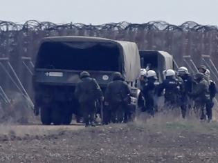 Φωτογραφία για Έβρος: Θωρακισμένα στρατιωτικά οχήματα και άμεση επέκταση φράχτη με ΠΝΠ