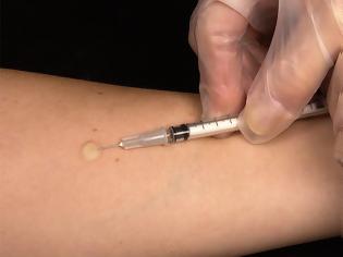 Φωτογραφία για CureVac: Θα μπορούσε να δοκιμαστεί το εμβόλιο σε δεκάδες χιλιάδες ανθρώπους