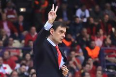 Ο Μπαρτζώκας πιστεύει πως μπορεί να αλλάξει τον Ολυμπιακό