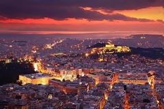 Από μια γιορτή στα βόρεια προάστια μεταδόθηκε ο κορωνοϊός στην κοσμική Αθήνα...