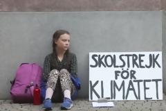 Τούνμπεργκ: Πιθανόν να είμαι φορέας - Σε καραντίνα με τον πατέρα μου