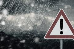 Κύμα κακοκαιρίας το βράδυ της Τετάρτης - Καταιγίδες και χιόνια στα ορεινά..