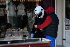 Απαγόρευση κυκλοφορίας: Πιο αυστηροί οι έλεγχοι - «Αφήστε τα τερτίπια» το μήνυμα