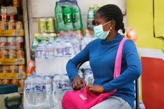 Παρά τους 27 βαθμούς Κελσίου καταγράφονται πολλά κρούσματα στην Νότια Αφρική