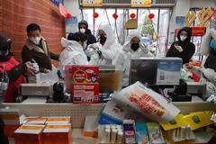 Νέα στοιχεία για το πόσο επιβιώνει ο κοροναϊός σε επιφάνεις και ότι το καθάρισμα είναι αποτελεσματικό