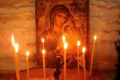 13389 - Δεν υπάρχει άνθρωπος ο οποίος να έλαβε πείρα μετοχής σε Αγιορειτική Αγρυπνία και να μην συγκλονίστηκε