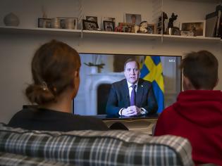 Φωτογραφία για Κορωνοϊός: Η Σουηδία αλλάζει στάση μετά τα αυξημένα κρούσματα -Απαγορεύει δημόσιες συγκεντρώσεις άνω των 50 ατόμων