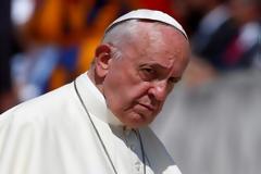 Δραματικό μήνυμα Πάπα Φραγκίσκου: Μεγάλο σκότος κάλυψε τις πόλεις μας