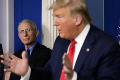 ΗΠΑ: 345 θάνατοι και 18.000 κρούσματα σε 24 ώρες - «Μπαζούκα» δυο τρισ. δολάρια ρίχνει ο Τραμπ