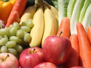 Φωτογραφία για Σαπουνίστε με ζεστό νερό φρούτα και λαχανικά, προειδοποιεί Αυστραλός γιατρός