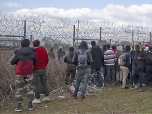Φωτογραφία για Τούρκος ΥΠΕΣ: Οι μετανάστες θα ξαναπάνε στα ελληνοτουρκικά σύνορα μόλις τελειώνει η πανδημία με τον κορωνοϊό