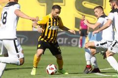 Τουρκικό ενδιαφέρον για τον Φετφατζίδη