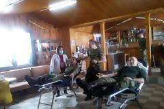 Όλυμπος: Έλληνες Καταδρομείς προσέφεραν αίμα σε υψόμετρο 1.800 μέτρων! (ΦΩΤΟ)