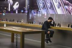 Η smartphone βιομηχανία γνωρίζει τη μεγαλύτερη πτώση