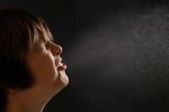 Κορονοϊός: Τι νέο μάθαμε για την μετάδοση μέσω αέρος – Η τοποθέτηση του Παγκόσμιου Οργανισμού Υγείας